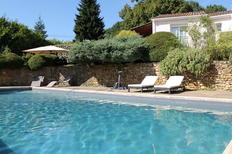 GITE EMERAUDE - 2 pers- piscine - sarlat