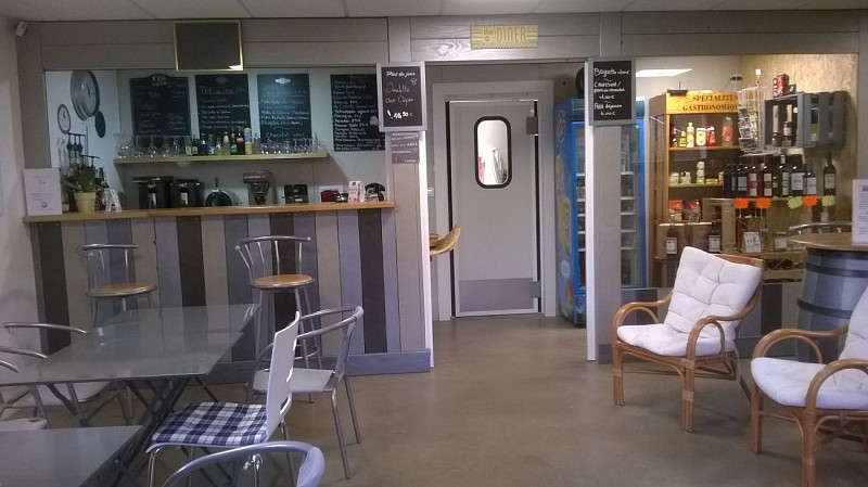 Service-Snack-bar1-2