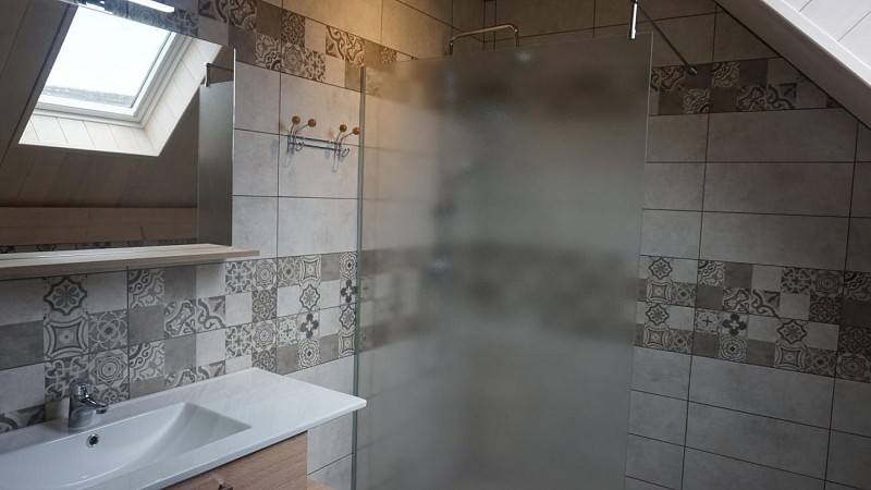 Salle de bain-chambre-escalier