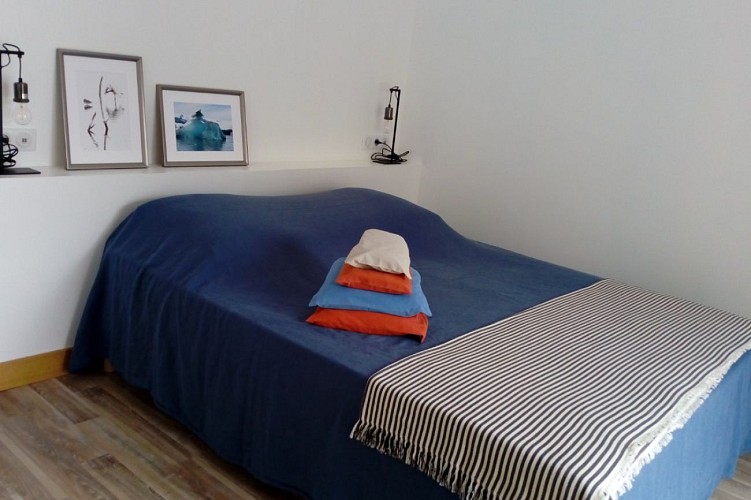 A L'ombre du Sorbier (10)