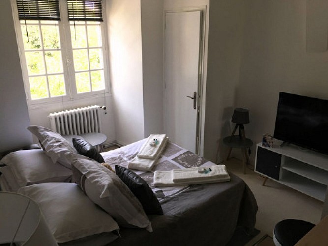 vue-du-chateau-excideuil-apt3