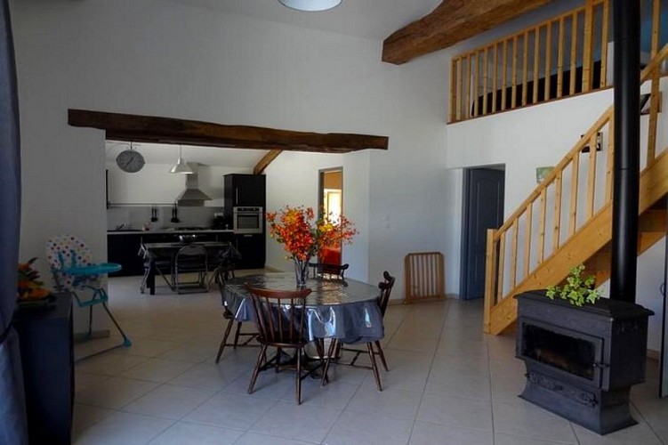 1753r86tuxbw5cchklubn4araiob3yjecw5z6x0ho---Copie