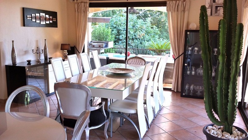 le séjour donnant sur la terrasse©Patrick Cotelle