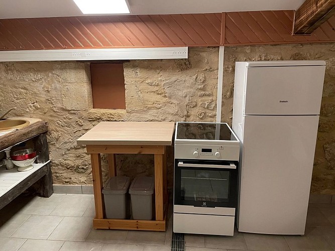 Gîte-4pers-Pourcauds-Villefranche-cuisine