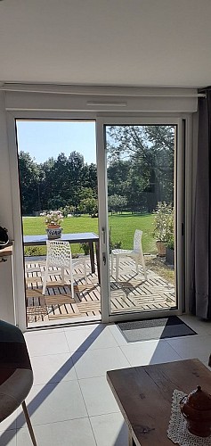 HLO_Rouffignac_Gite les sapins_vue sur le jardin_octobre 2022