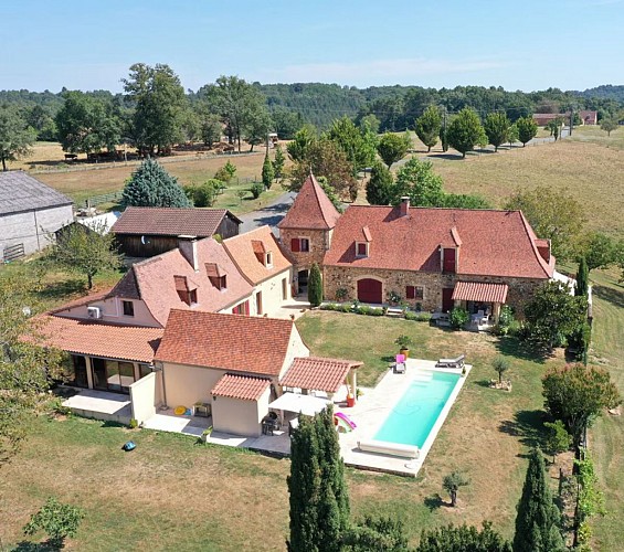 Saint Félix de Reilhac_Gîte du Pigeonnier_Vue aérienne_octobre 2024 2