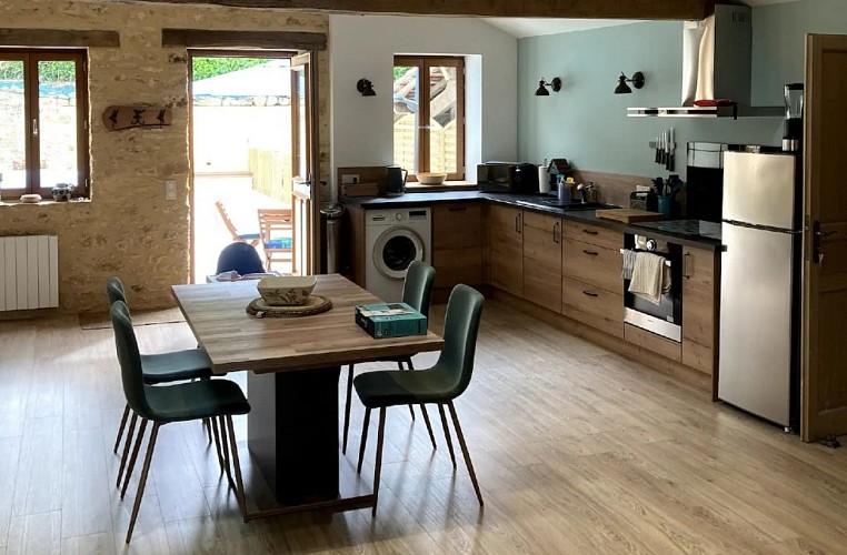 573d4909-47d3-4b43-bdf7-4ddd0a87219c