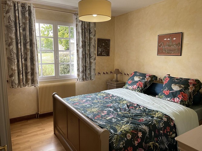 Gite-Gras-Echourgnac-chambre1(1)