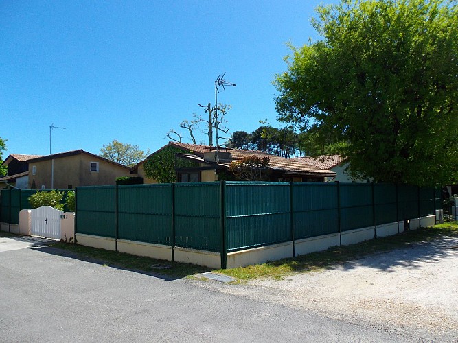 Rue avec cloture 004