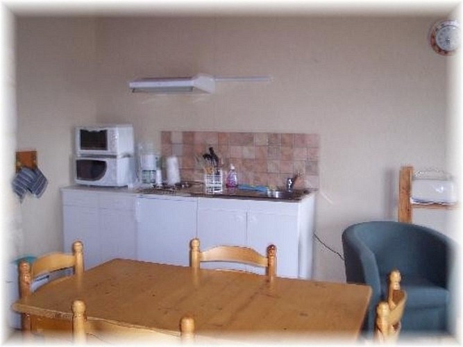 Blaignac---Domaine-Les-Messauts-CERISIER1--Copier--2