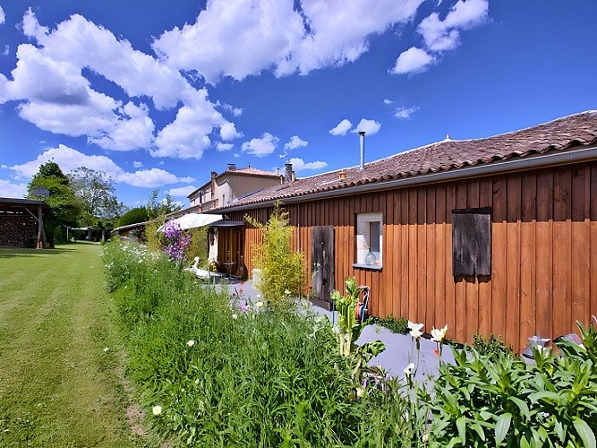 Sadirac---M-DARMIAN1-2-4-2-fotor-enhance-20250626121306 (1)