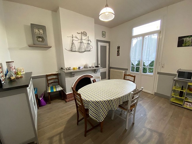 CURSAN - salle à manger