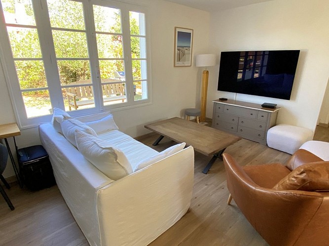 la maison du rocher -SALON 4458