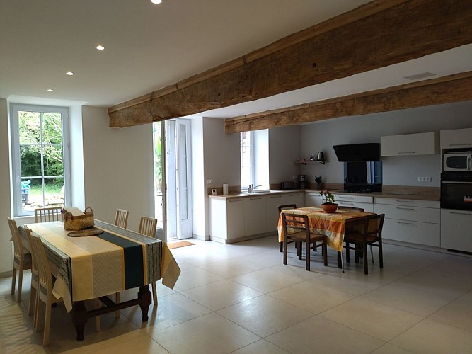 04 le marquis Salle a manger Cuisine