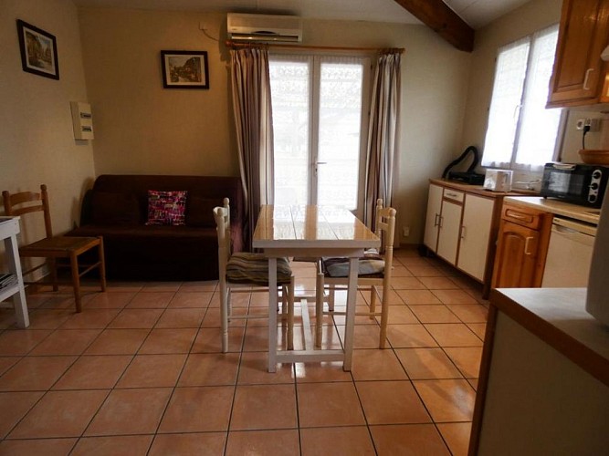 Guichenuy Platanes - séjour cuisine entrée