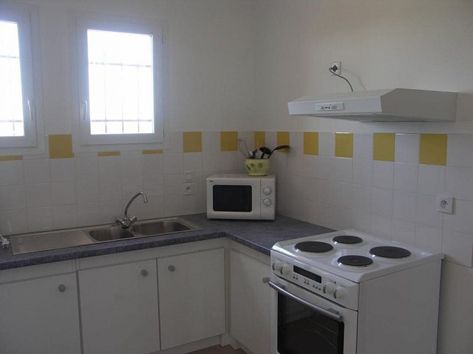 Vieux Port Chalosse - cuisine ouverte