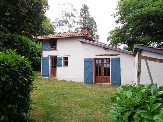 Carbonel S Tuyon - gîte