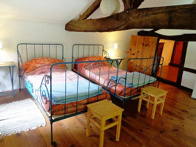 Carbonel S Tuyon - chambre2 2lits simples