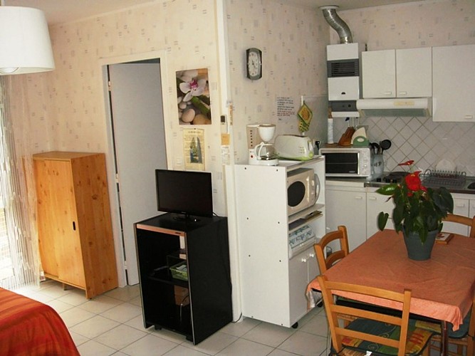 PH-BATAGLIN-COIN-TV-WEB