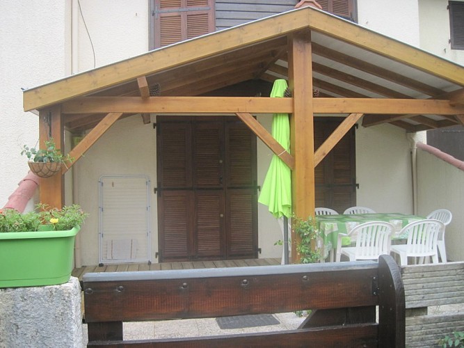 Location Santolaria 2020