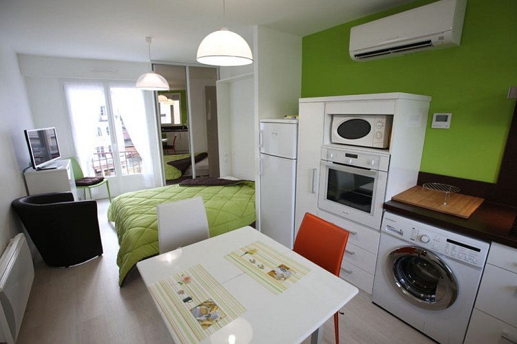 CAZALIS - Rés. Fontaine Chaude n°303 (6)