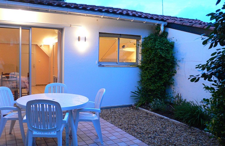 Boudey-Izalac-terrasse