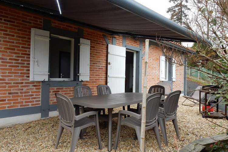 Petite maison au coeur du village entièrement renovée