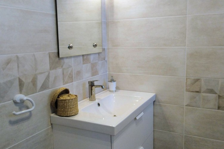 Charmante maison entièrement rénovée proche océan