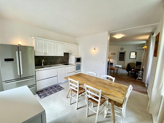 Cuisine équipée, frigo américain