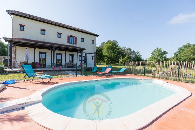 2025 - ESCA - Gîte Lamourette - Piscine - ©Gîte de France (1)