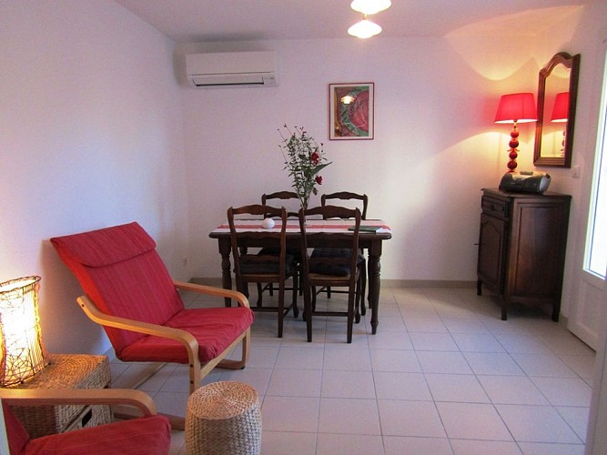 Barrouillet C. et M. - séjour dps couloir