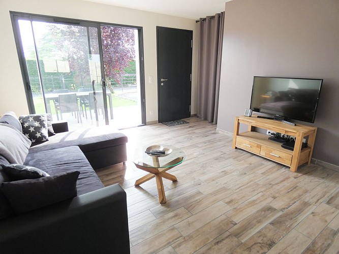 Salon du Gîte Nenaout 11586 à Saint Vincent de Paul