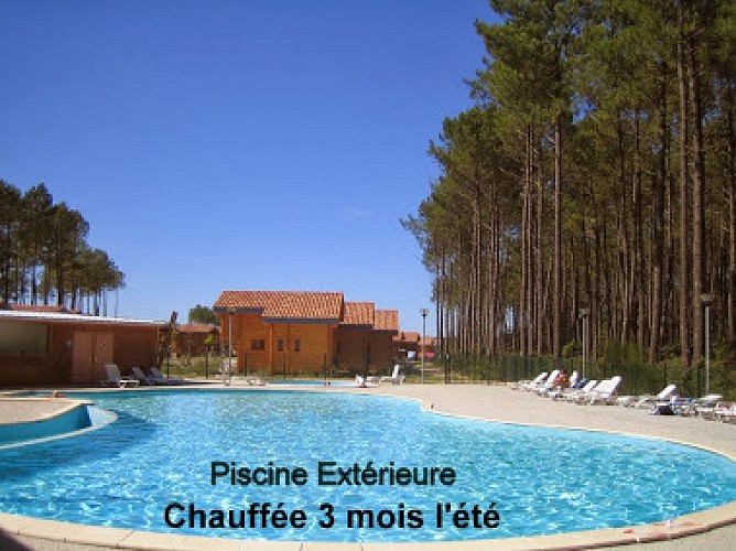 Piscine partagée du chalet K10 n° 20658 à Bias