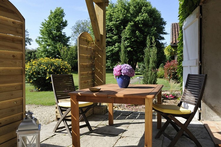 SuiteLesBruyeres06-A-TIS