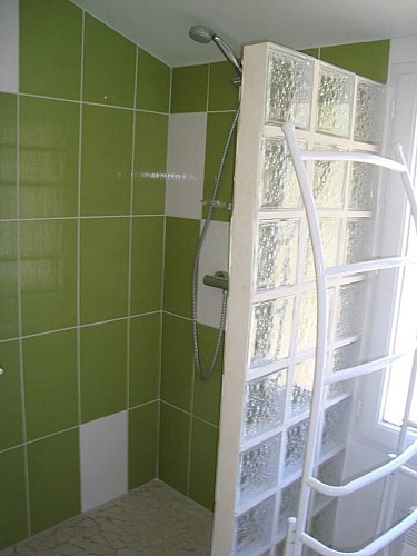 Salle de bains Le gîte du Moulin à Léon avec Gîtes de France Landes