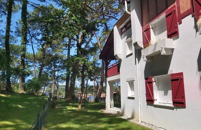 Font-Bassaber_façade vue lac