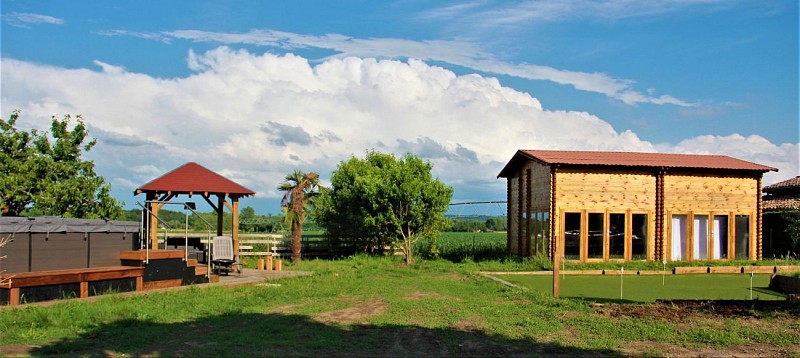 100-golfinn-saubusse-homepage-size2048