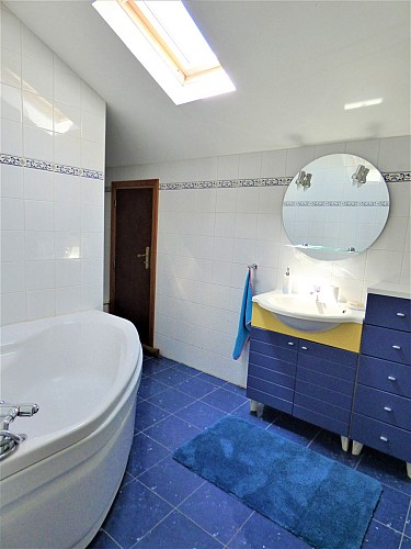 Salle de bains de l'Appartement Loranna à Taller Gites de France Landes