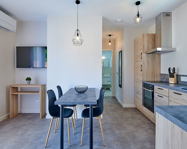 DSC-8412-WEB72dpi--JPEG-STUDIOS-3