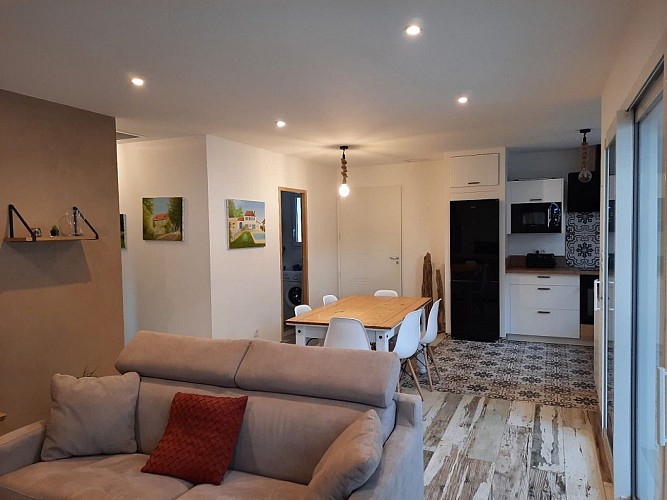 105-maison-perazur-bnb1-HLOAQU040V50SFEV-size2048