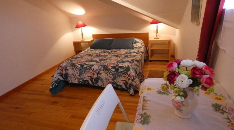 Vallery - Chambre 2p étage