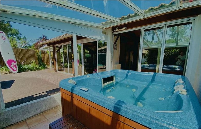 TROTTET-Villa Landifornie