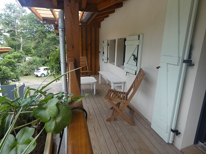 Terrasse du gîte Côté Jardin à Léon avec Gîtes de France Landes