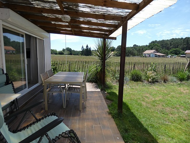 Terrasse Les Palombières à Soustons avec Gîtes de France Landes