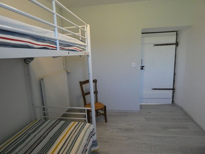 chambre-gite-la-maison-du-becq-saint-lon-les-mines2