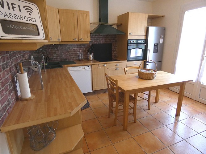 cuisine-gite-laviolle-onesse-laharie