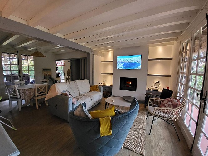 100-maison-eliseandre-vieuxboucau-homepage-size2048