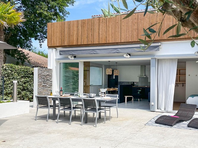 Location Aqua - Villa Lake & Sea