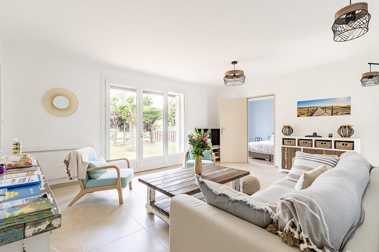 107-villa-terras-vieuxboucau-bnb1-HLOAQU040V50V94R-size2048