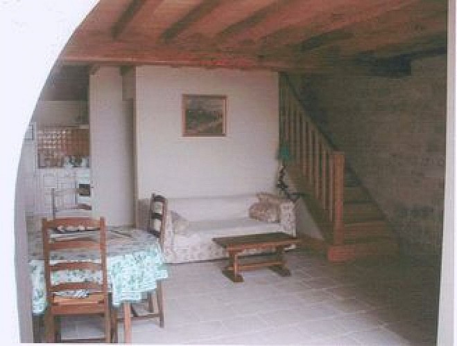 salle-a-manger-saint-damien-la-sauvetat-de-saveres-ot-paps